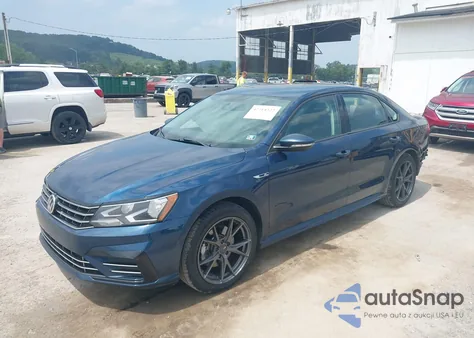 2018 Volkswagen Passat z USA, uszkodzony, nr VIN 1VWAA7A38JC039791